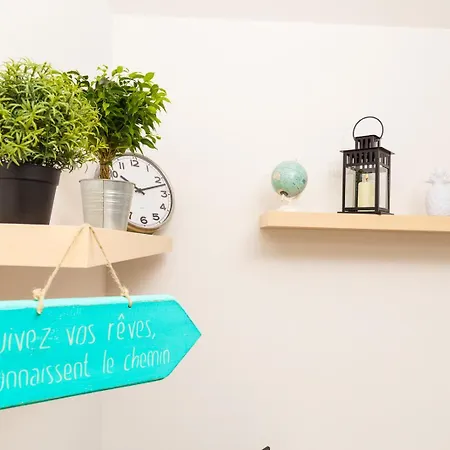 Budget Apart Near Paris Apartamento